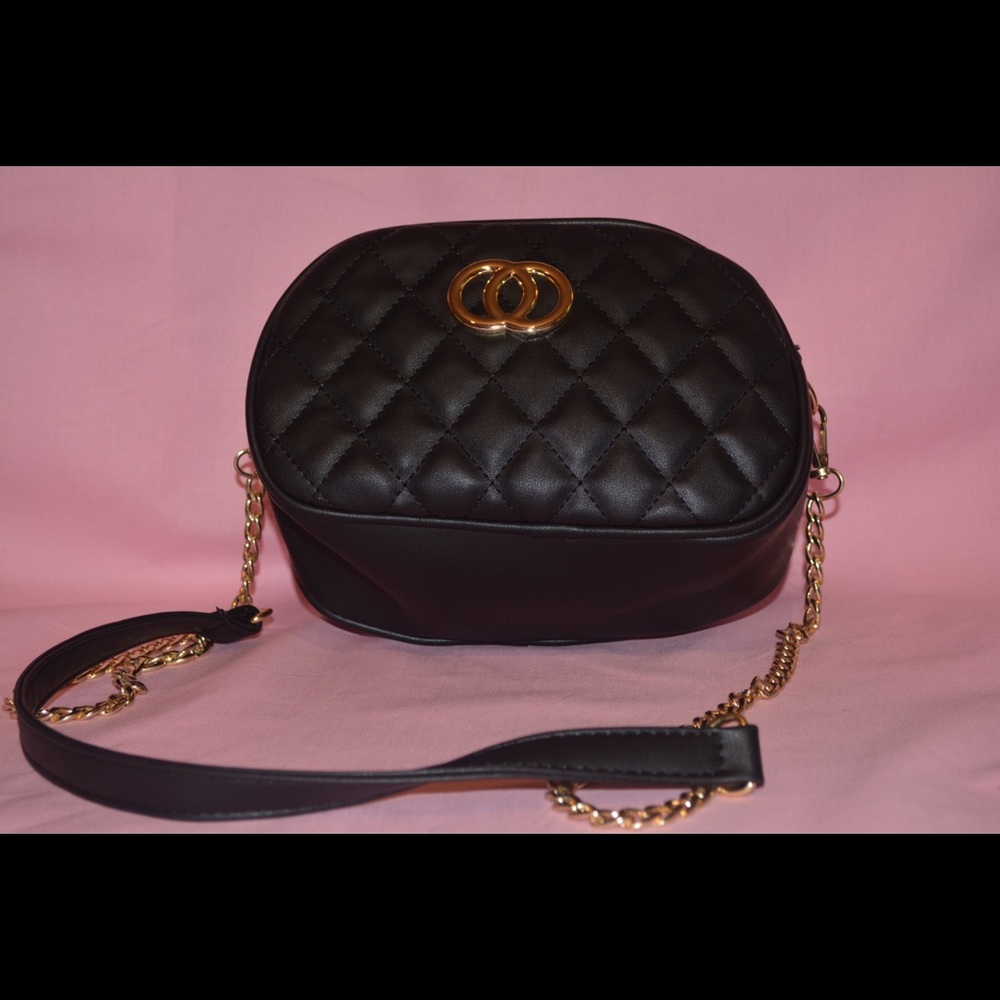 Small over the shoulder hand bag